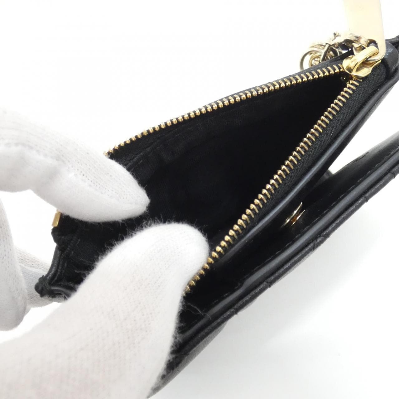 クリスチャンディオール LADY DIOR DHALIA WALLET S6037ONMJ 財布