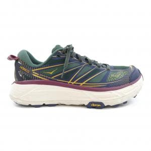 ホカオネオネ HOKA ONE ONE スニーカー