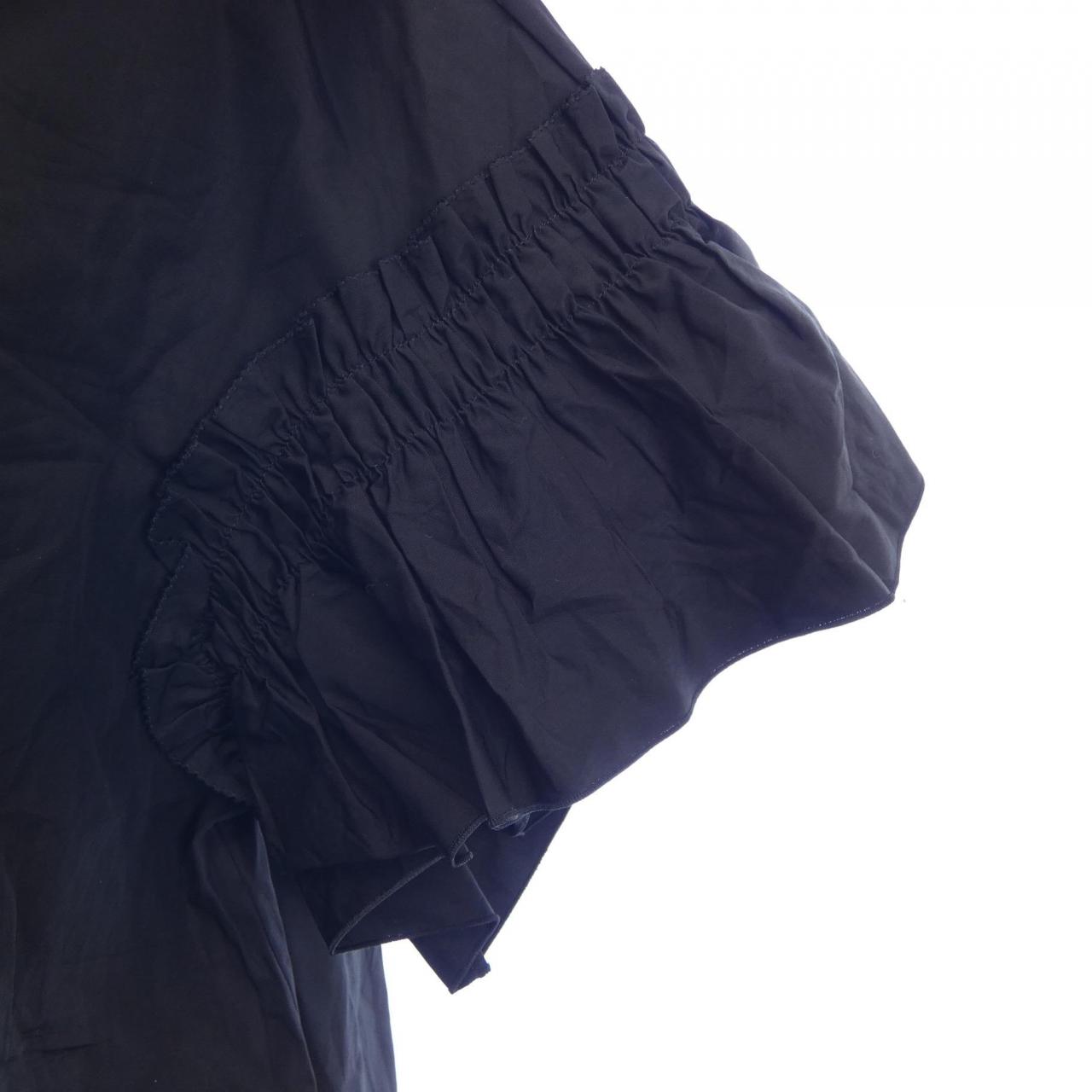 サルヴァトーレフェラガモ SALVATORE FERRAGAMO トップス