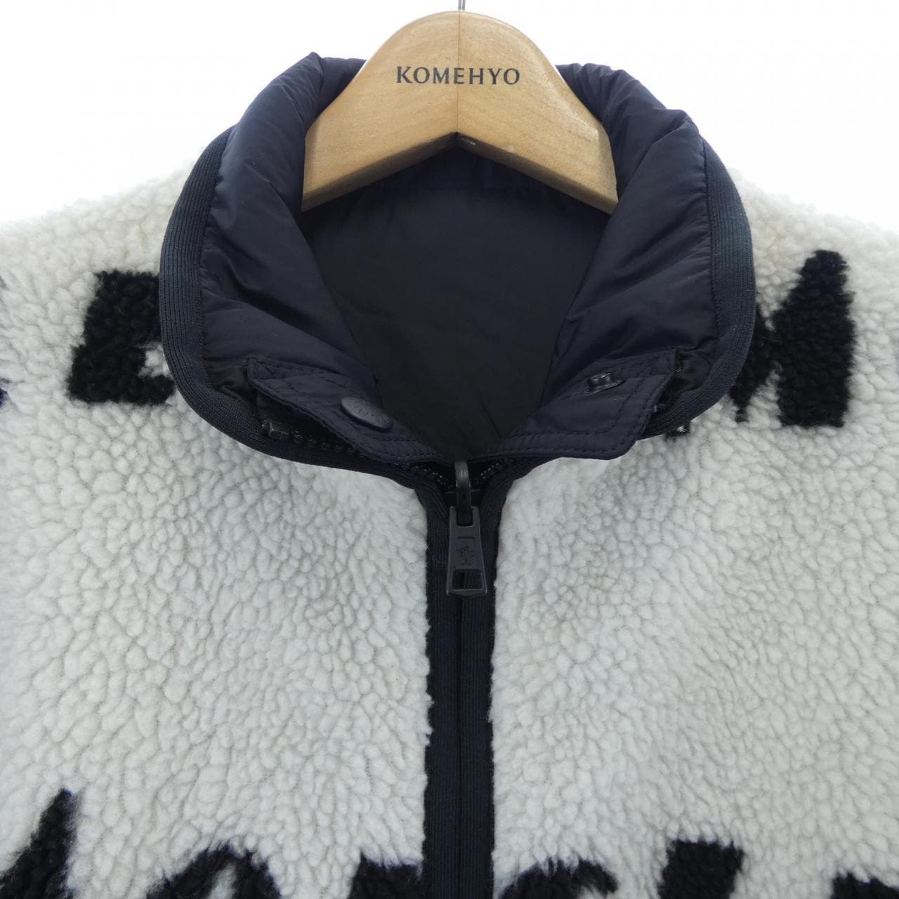 モンクレール MONCLER F20918G77000 ブルゾン