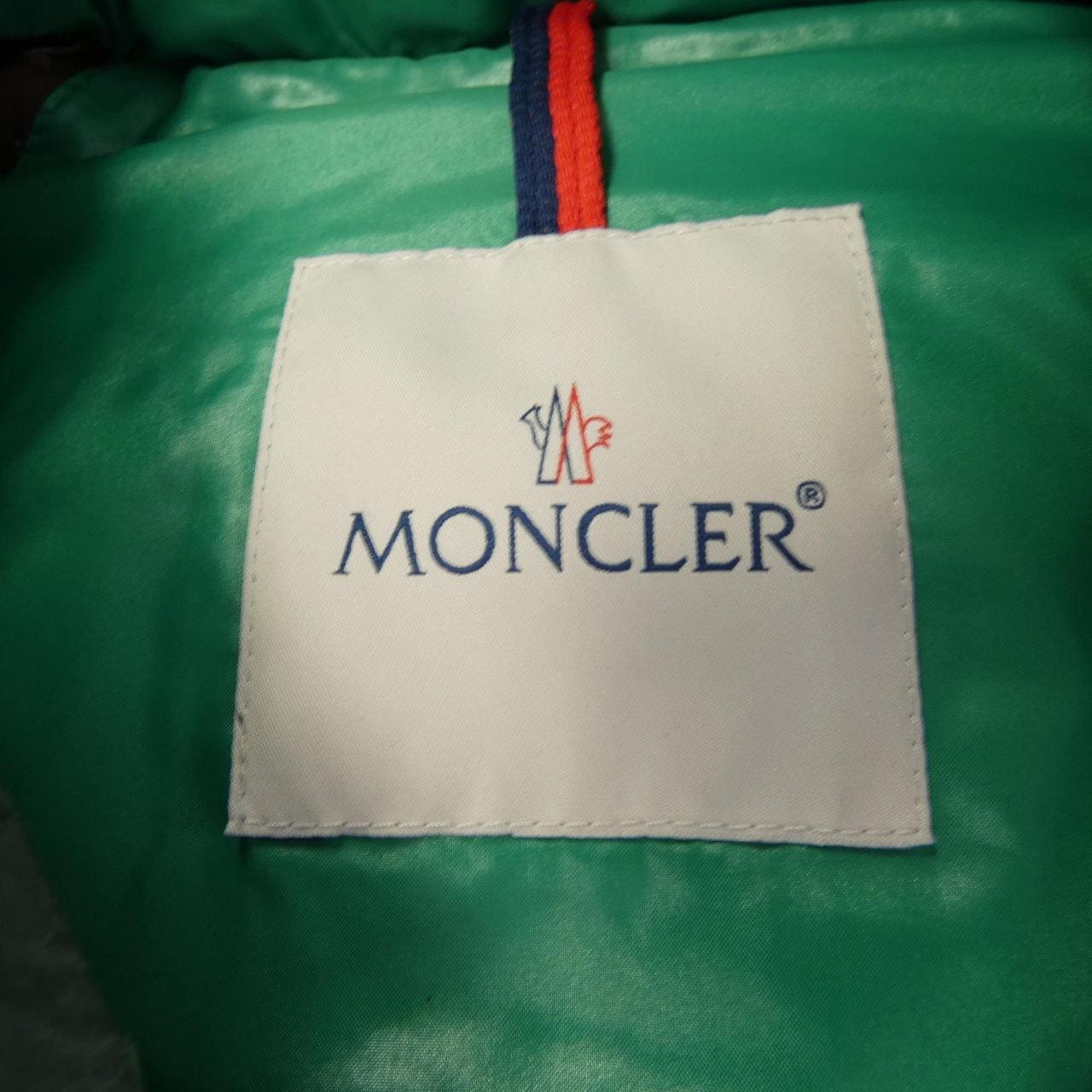 MONCLER蒙克勒羽绒服