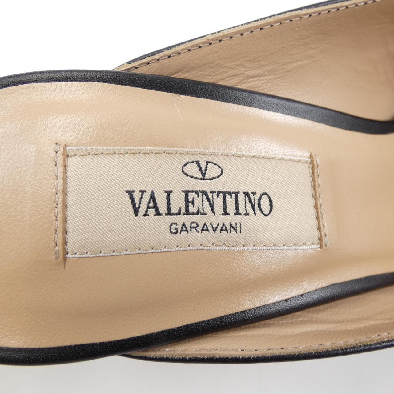 ヴァレンティノガラヴァーニ VALENTINO GARAVANI パンプス