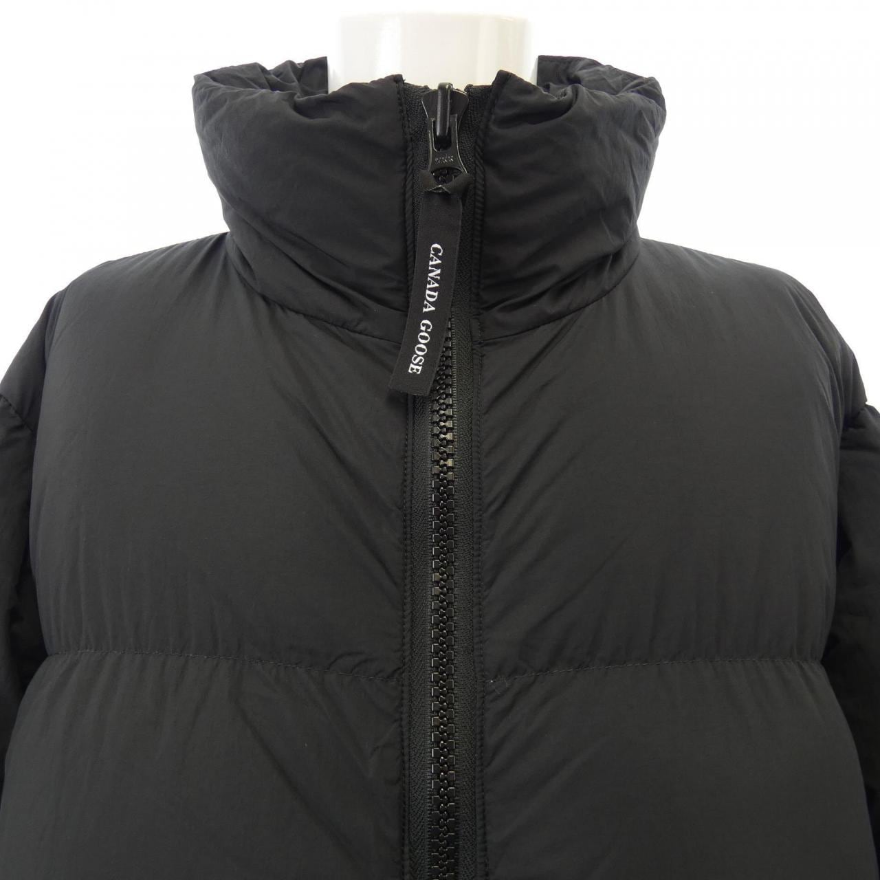 カナダグース CANADA GOOSE ダウンジャケット