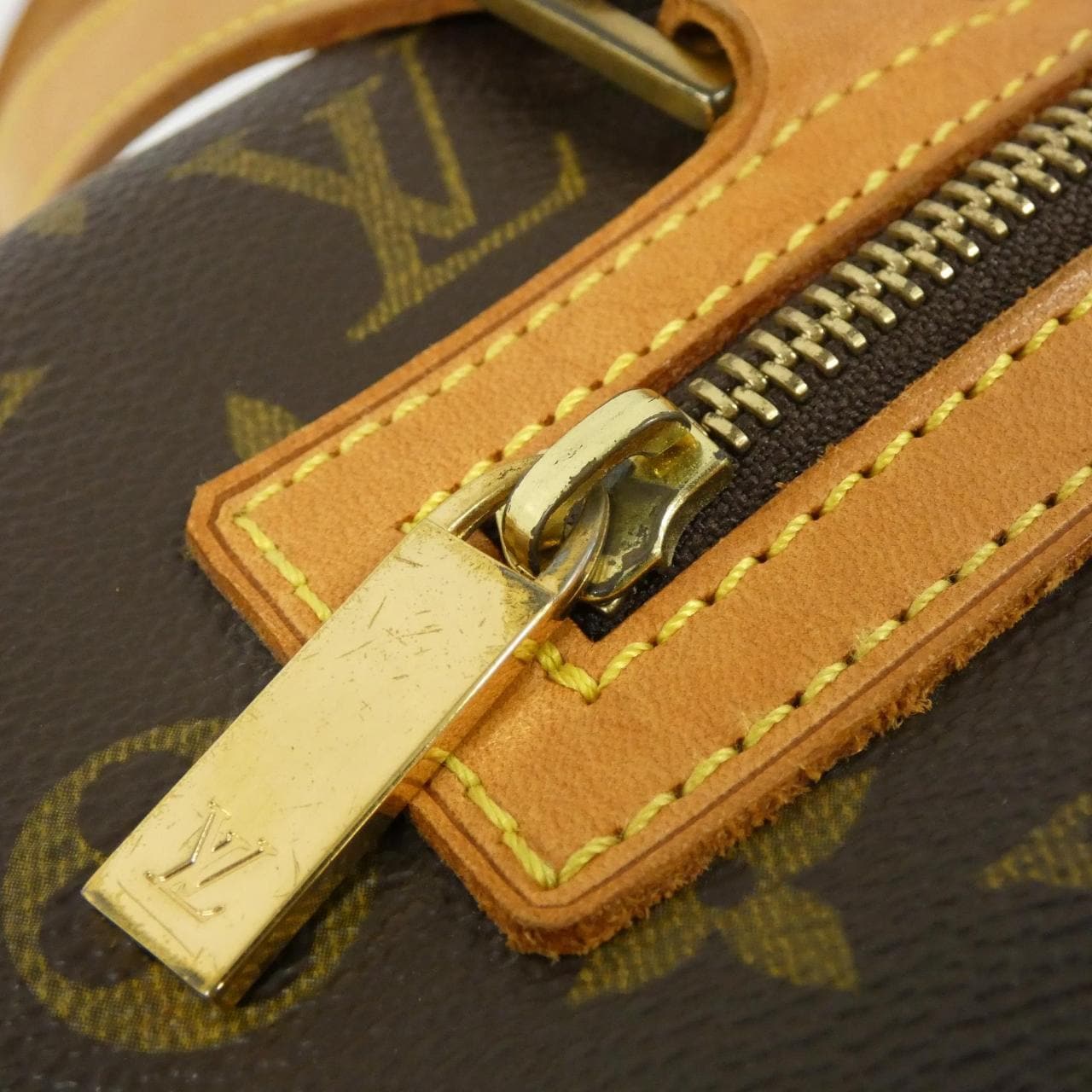 LOUIS VUITTON Monogram City GM M51181 单肩包