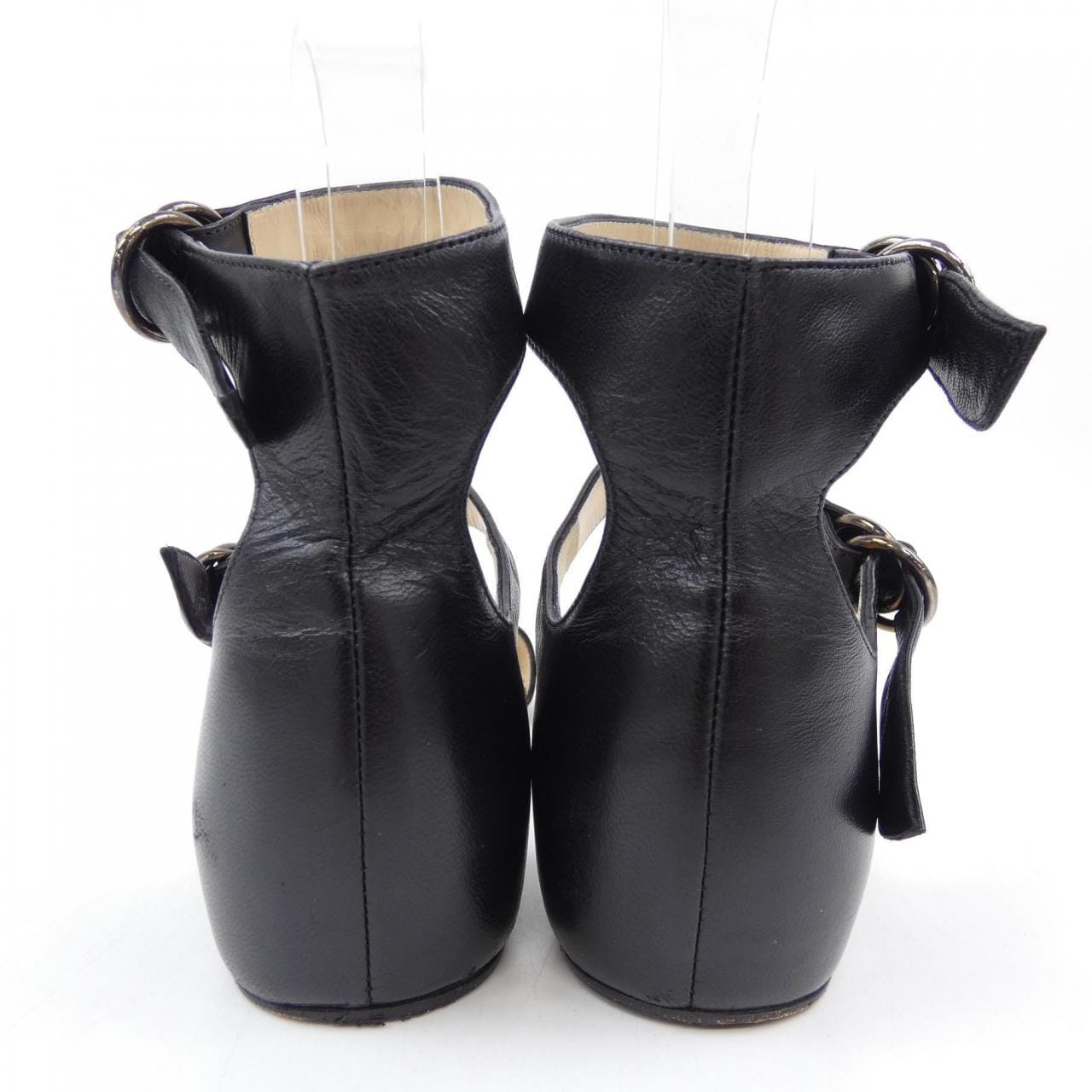克里斯提·鲁布托CHRISTIAN LOUBOUTIN) 凉鞋