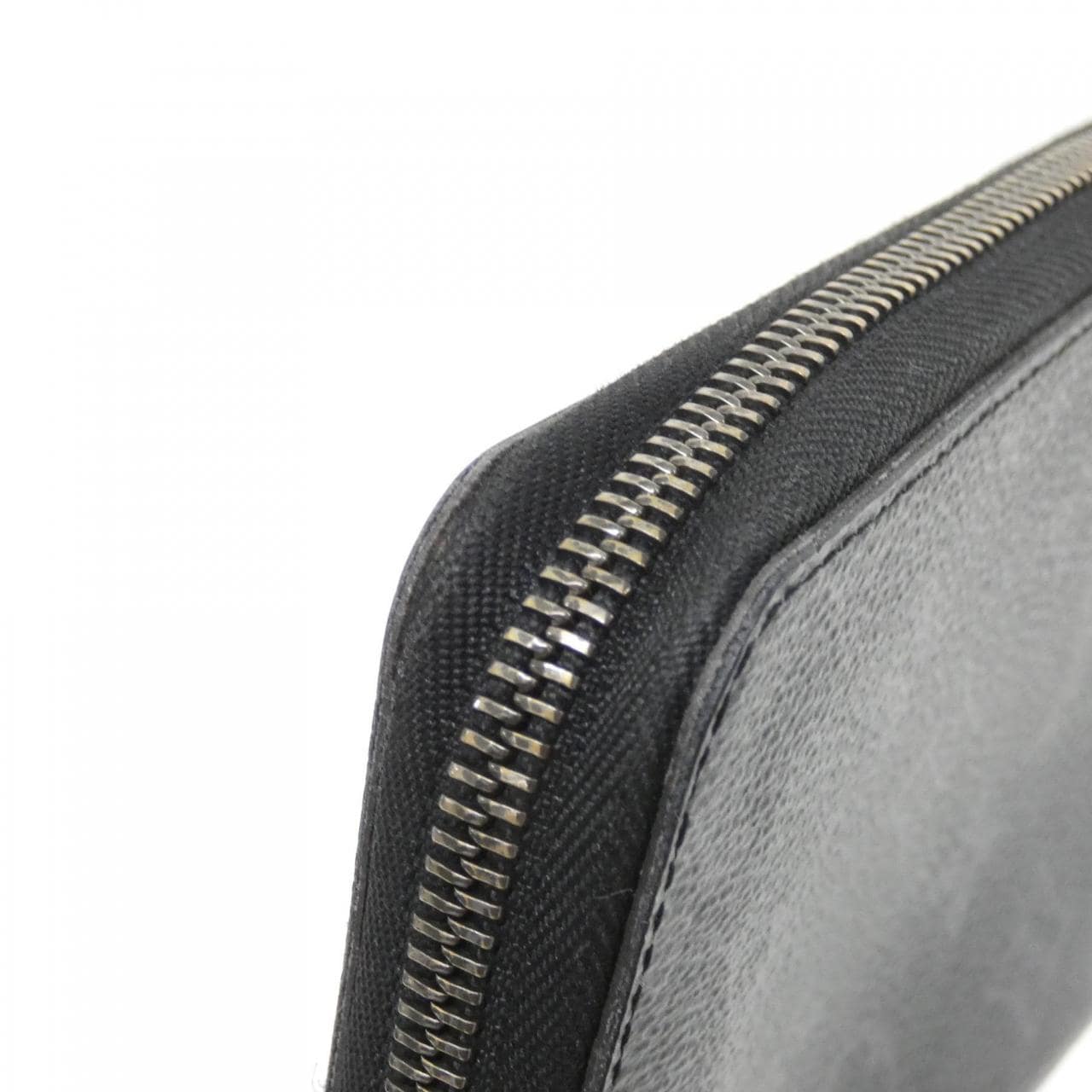 ルイヴィトン モノグラム エクリプス ジッピー オーガナイザー M82081 財布