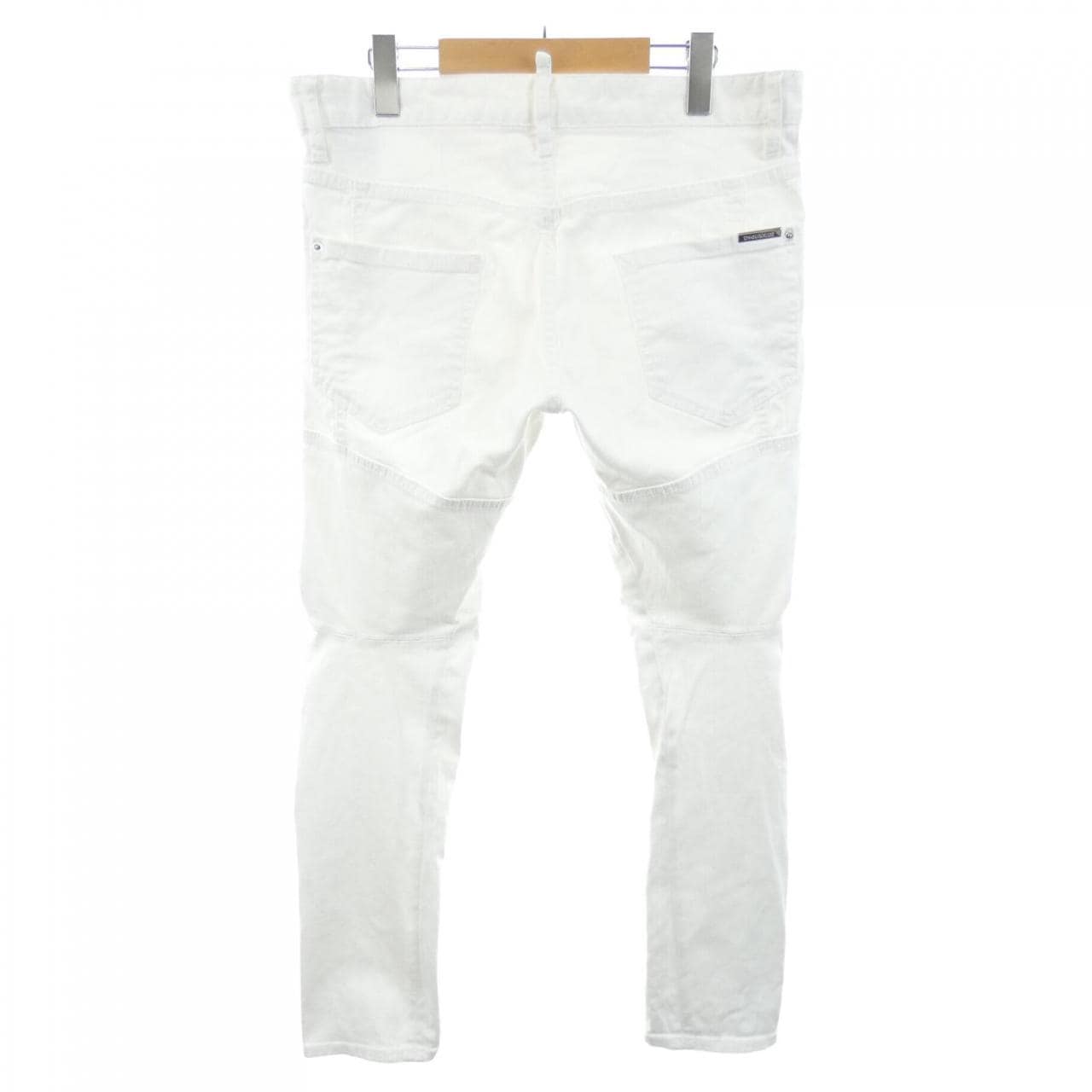 ディースクエアード DSQUARED2 S71LB0349 ジーンズ