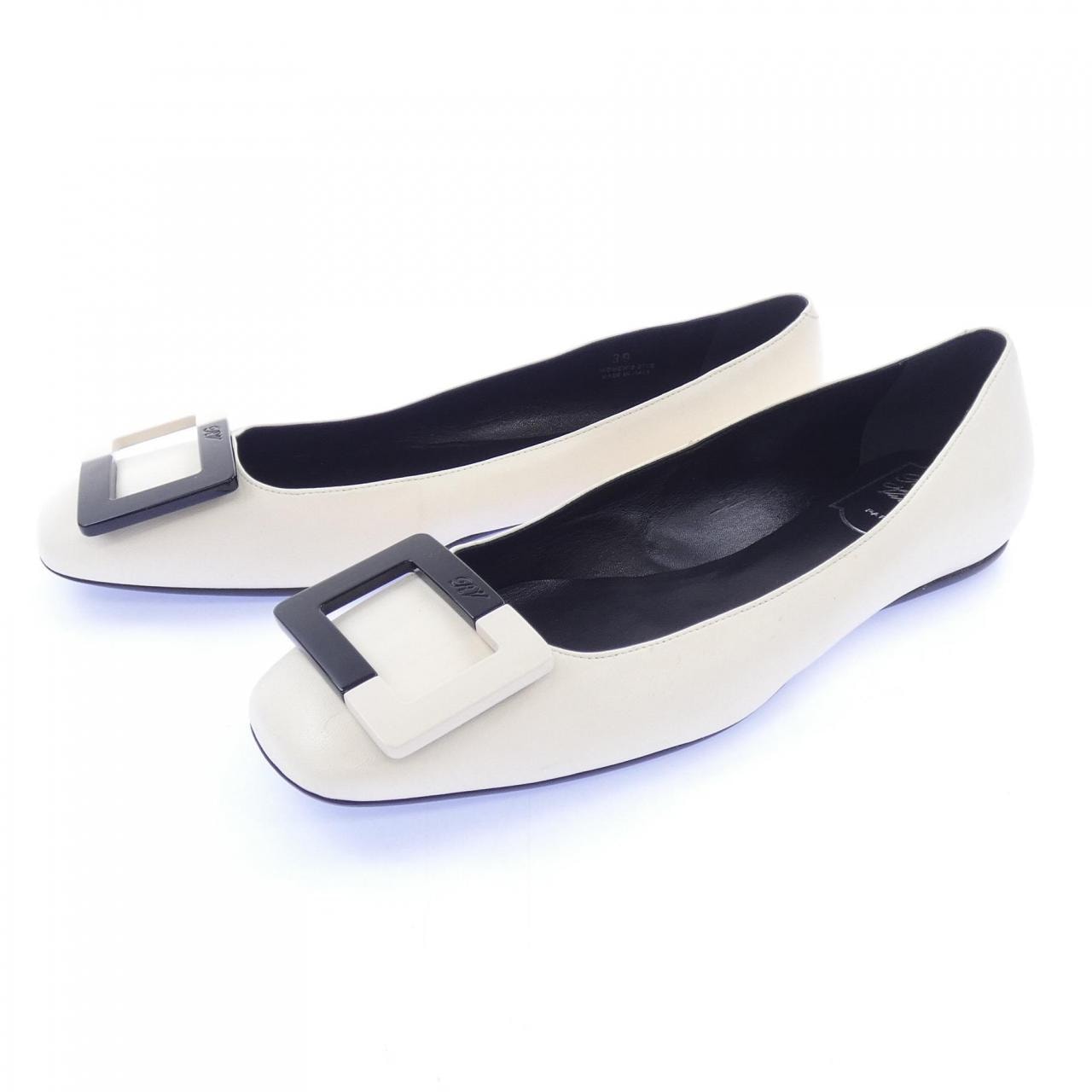 ロジェヴィヴィエ ROGER VIVIER フラットシューズ