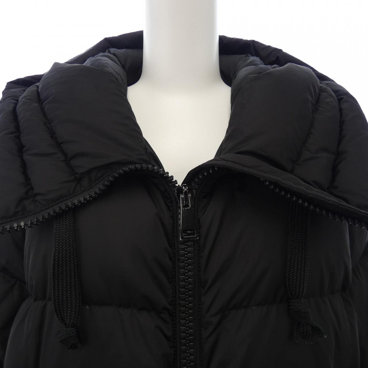 モンクレール MONCLER ダウンコート