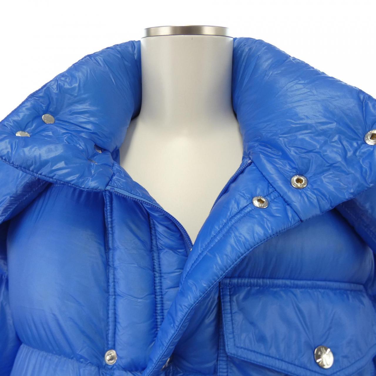 モンクレール MONCLER ダウンジャケット