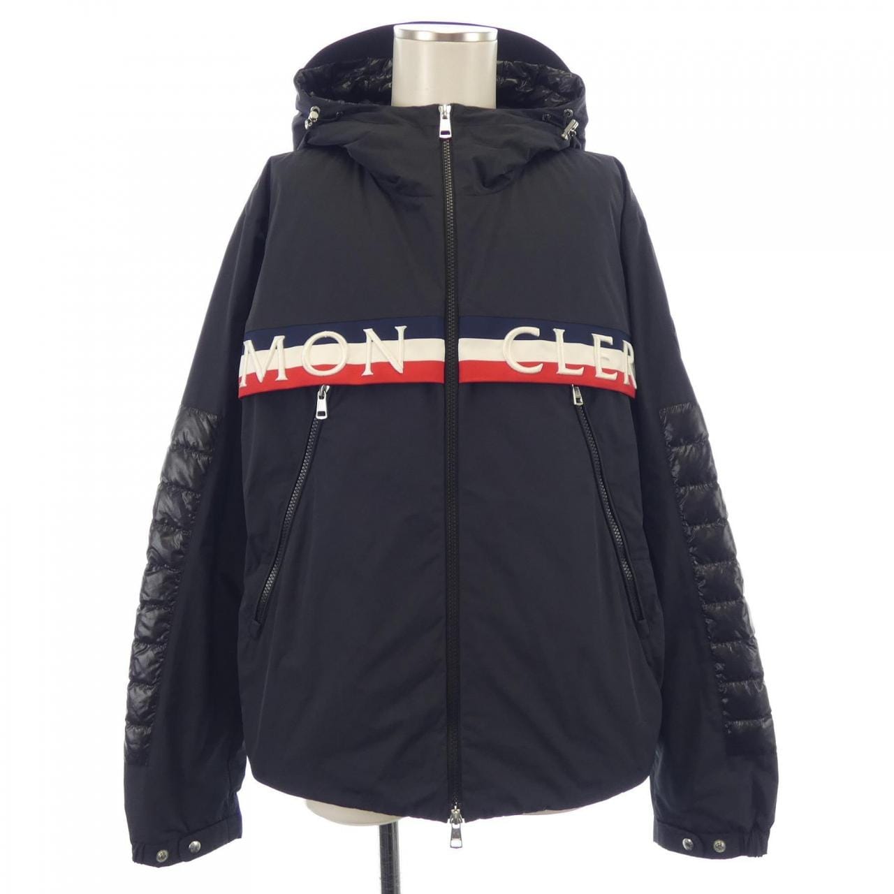 モンクレール MONCLER OLARGUES ダウンジャケット
