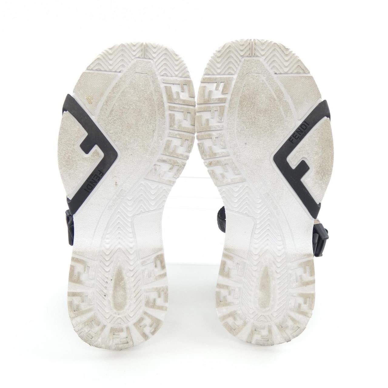 フェンディ FENDI サンダル