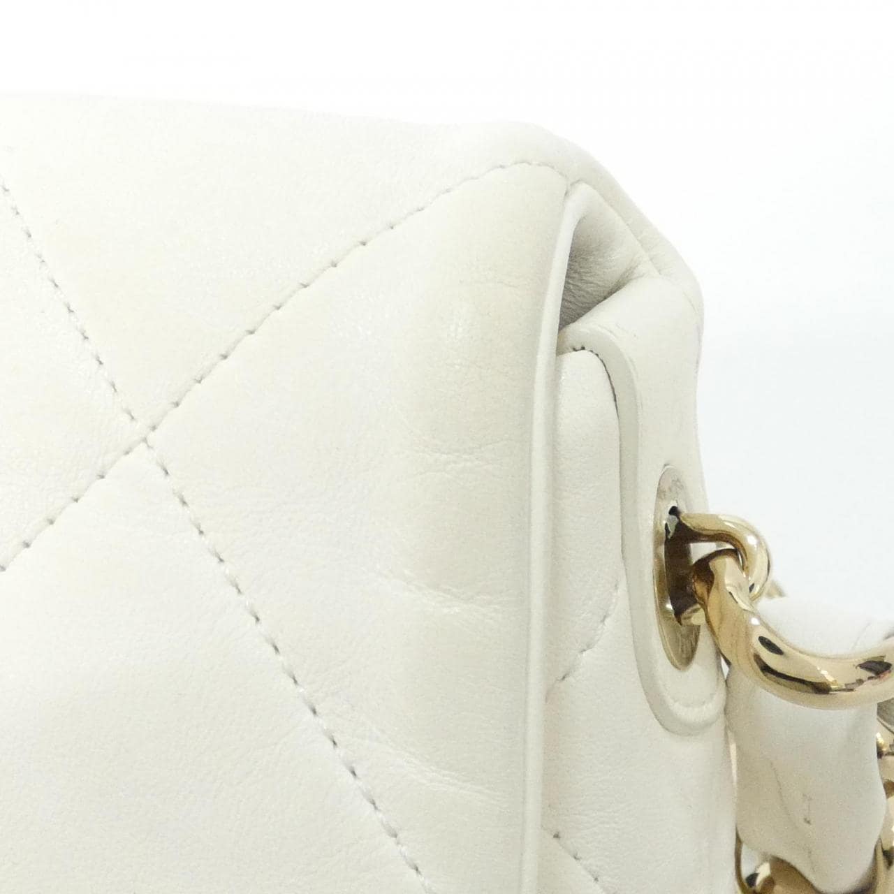 シャネル AS2300 ショルダーバッグ