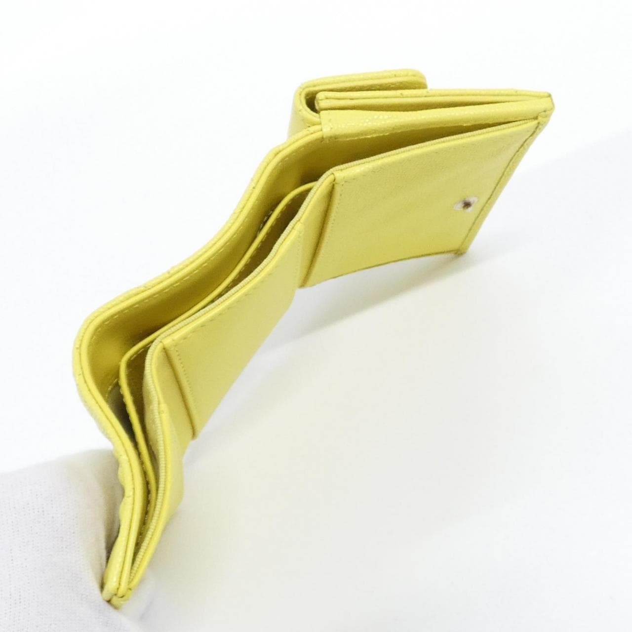 【未使用品】シャネル タイムレスクラシック ライン AP0230 財布