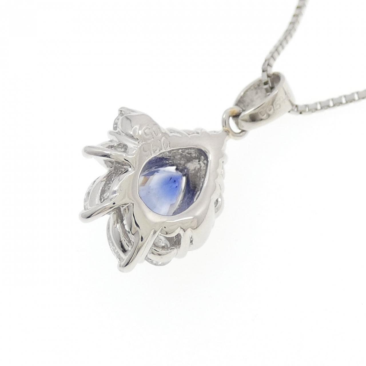 PT900/PT850 サファイヤ ネックレス 0.95CT