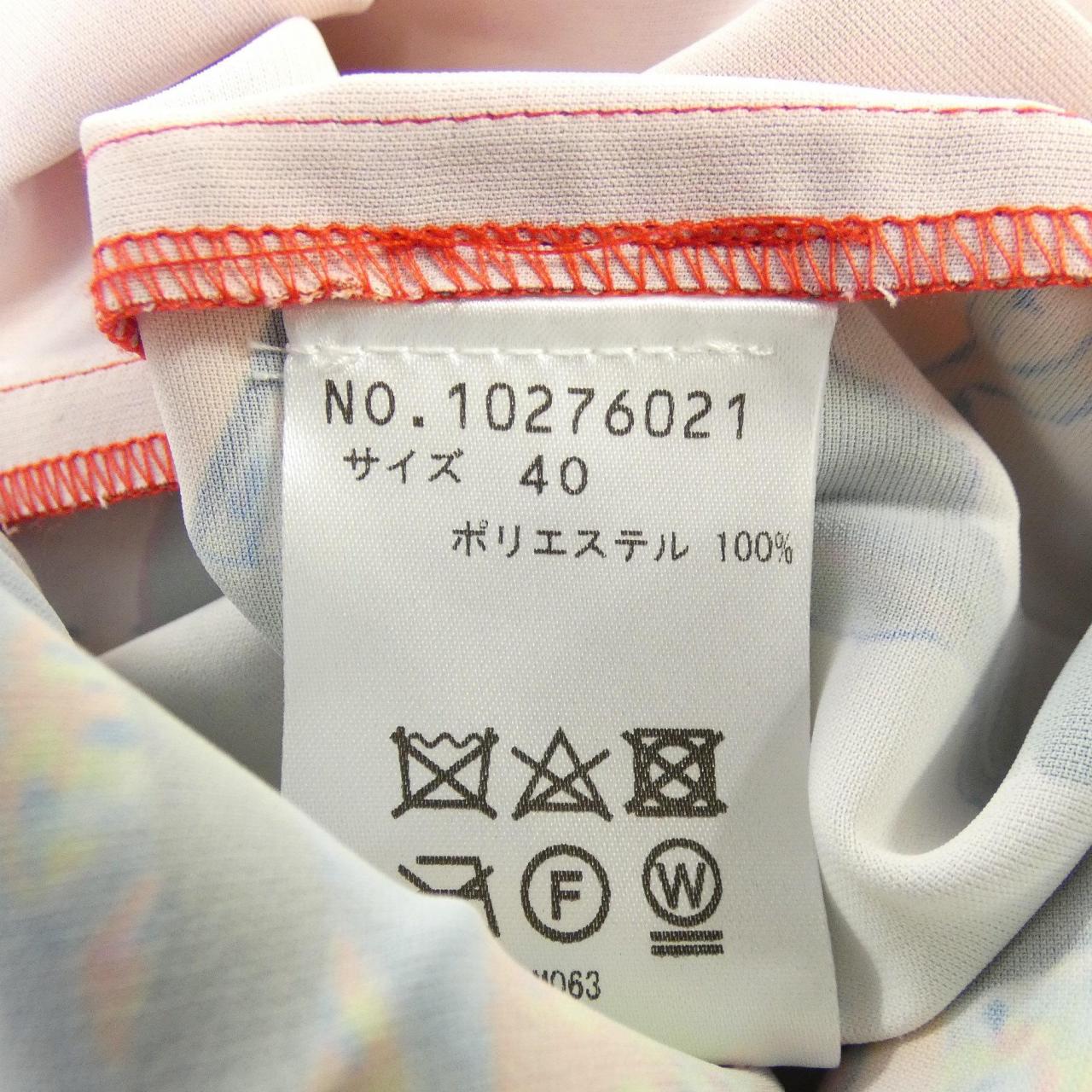 ヴィヴィアンタム VIVIENNE TAM スカート