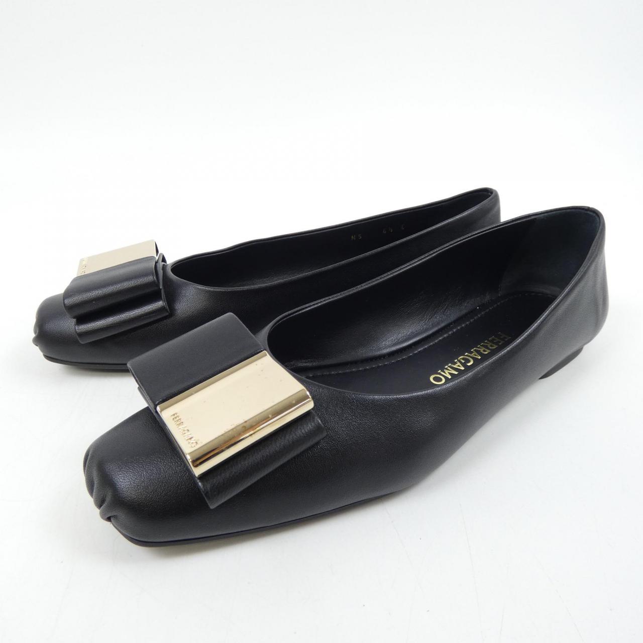 Ferragamo FERRAGAMO flat shoes