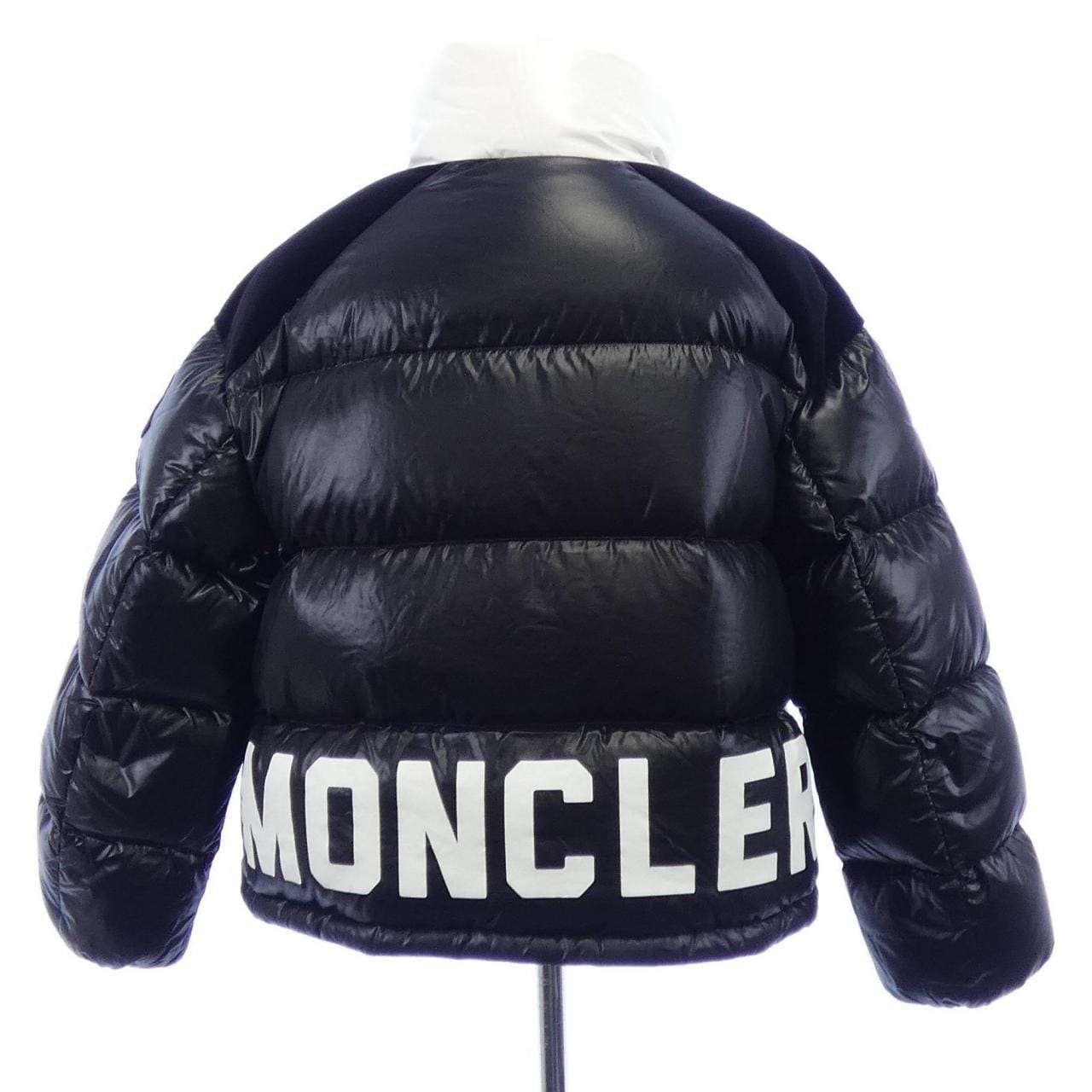 モンクレール MONCLER CHOUELLE ダウンジャケット