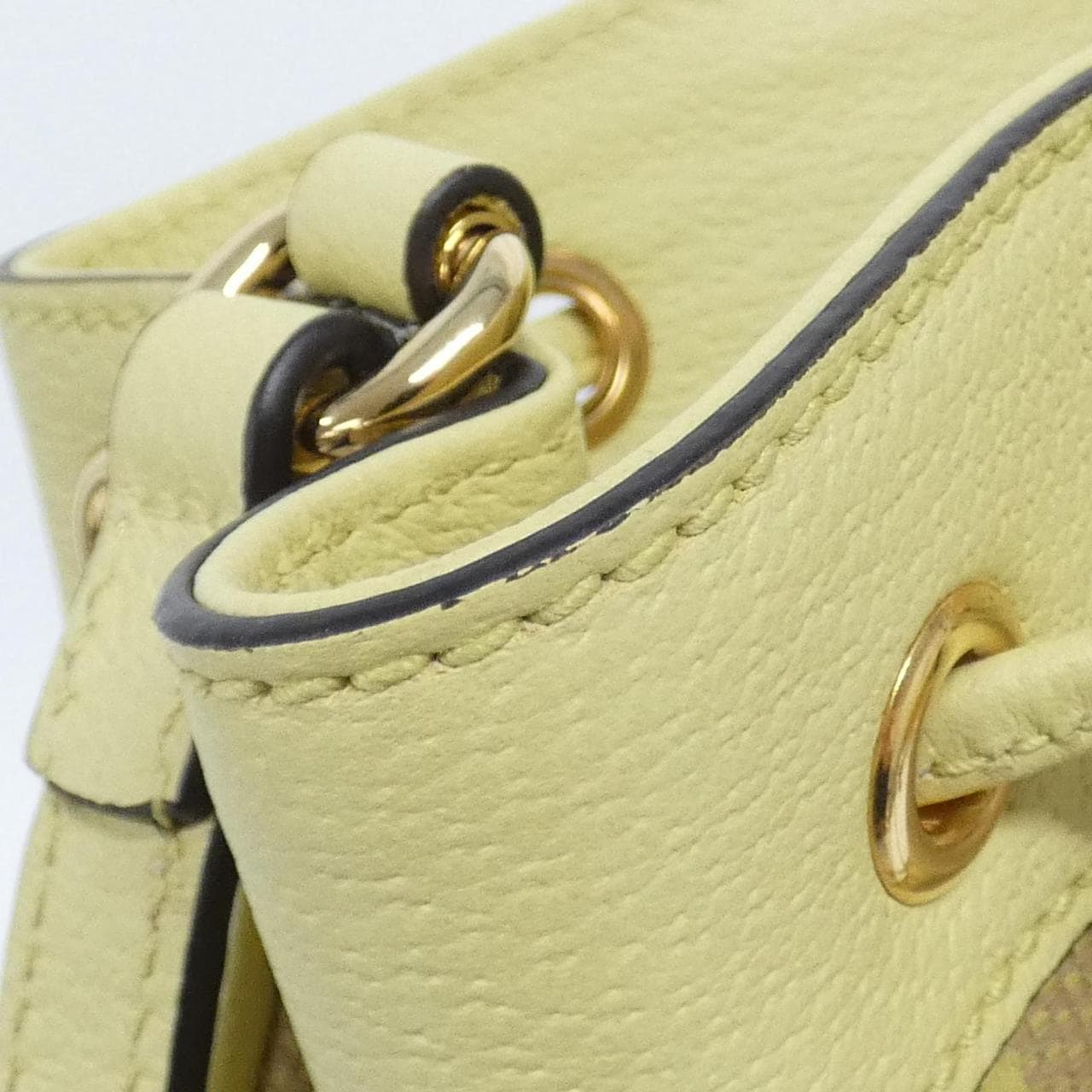 グッチ 550620 UKMBG ショルダーバッグ