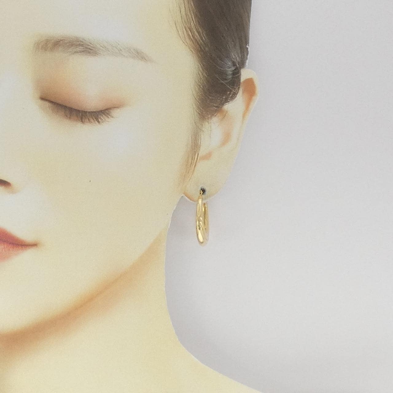 UNOAERRE 750YG earrings