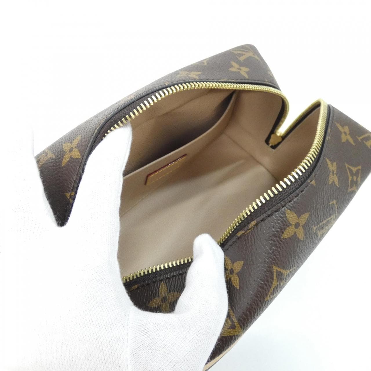 ルイヴィトン モノグラム ロッカー ドップ キット M83112 ポーチ