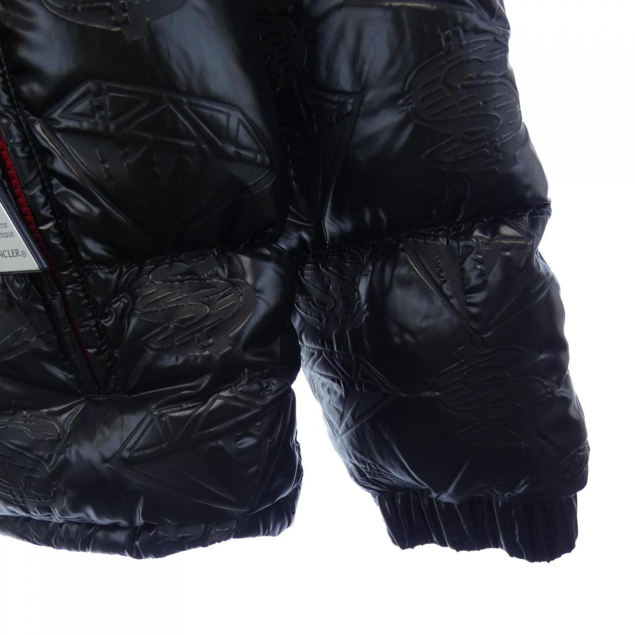 モンクレール MONCLER ダウンジャケット
