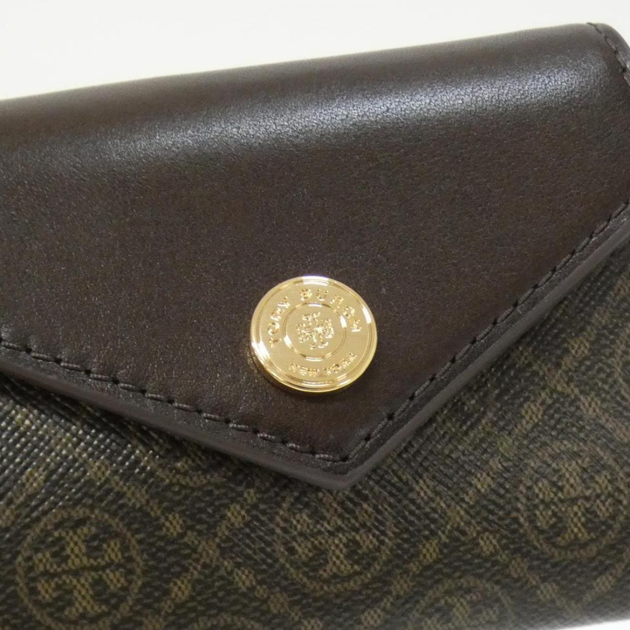 [BRAND NEW] TORY BURCH T Monogram Coated Canvas Small Envelope Wallet 165026