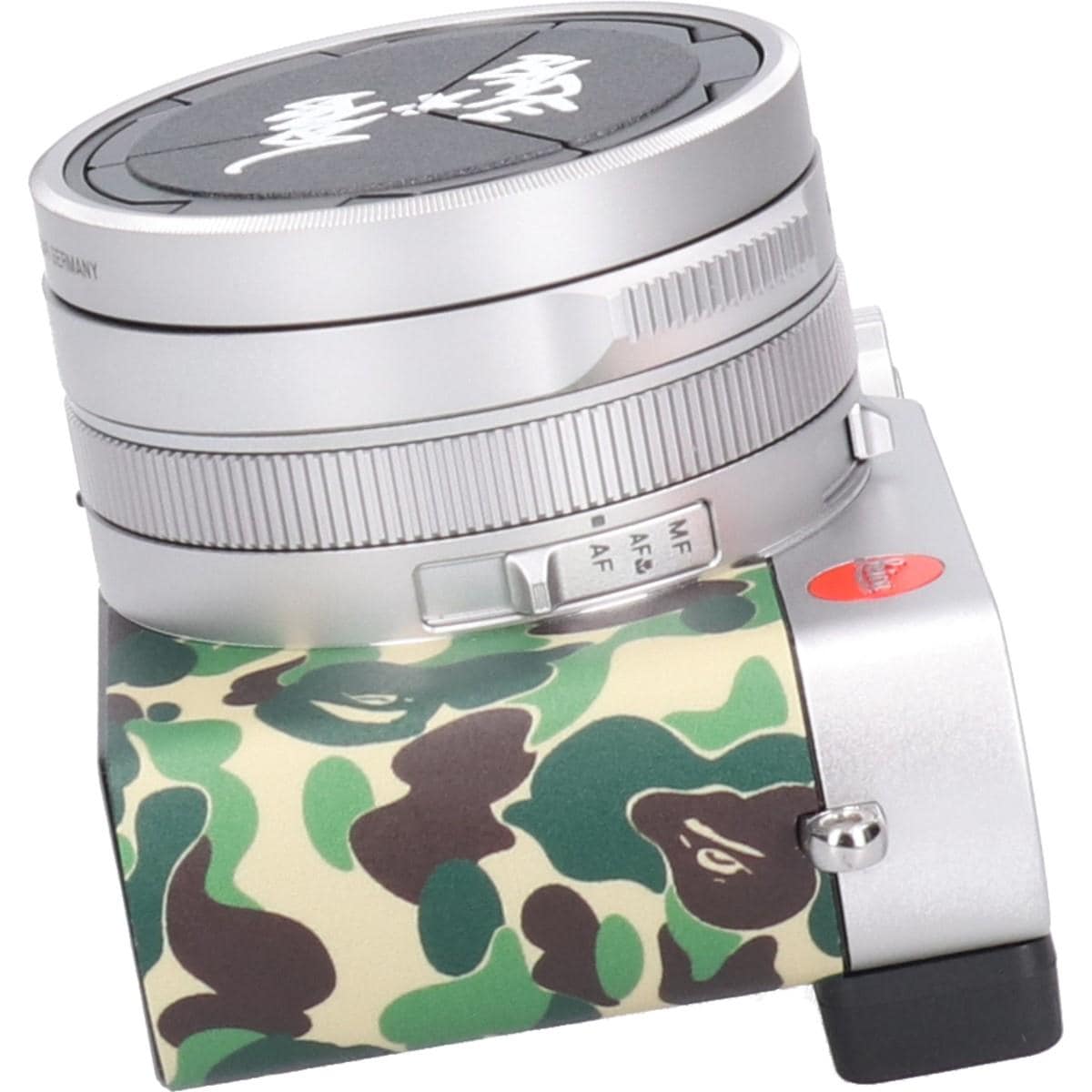 ＬＥＩＣＡ　Ｄ－ＬＵＸ　７　Ａ　ＢＡＴＨＩＮＧ　ＡＰＥ　Ｘ　ＳＴＡＳＨ