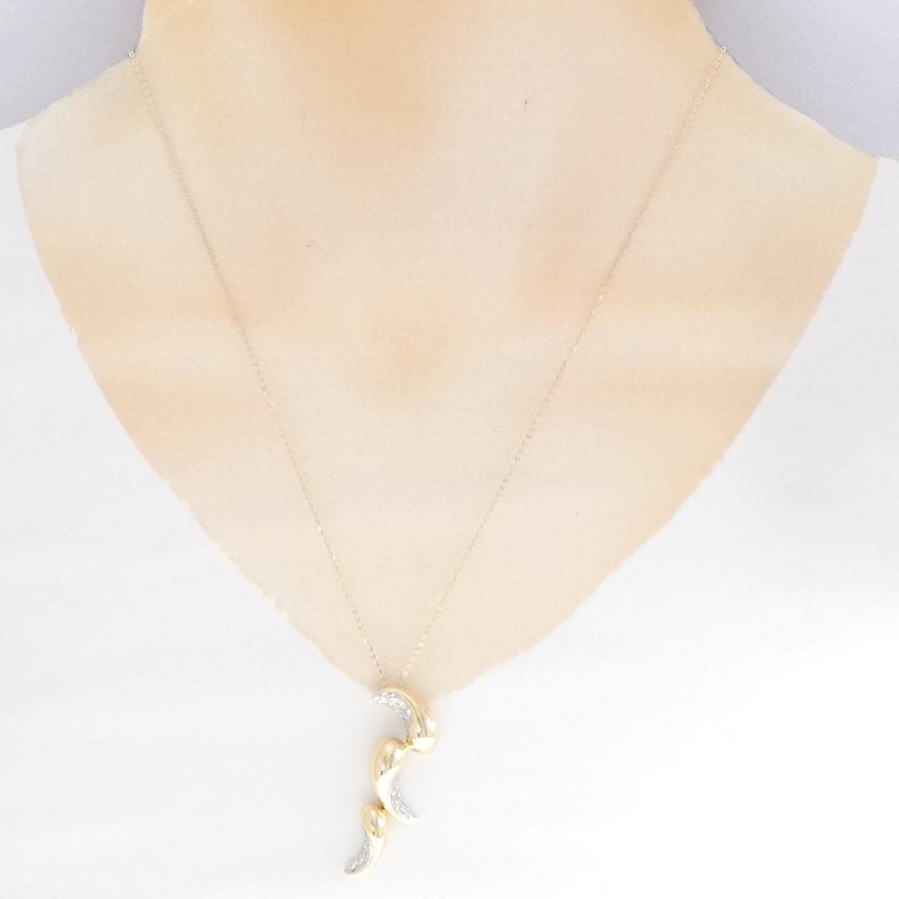 K18YG/PT900 ダイヤモンド ネックレス 0.38CT