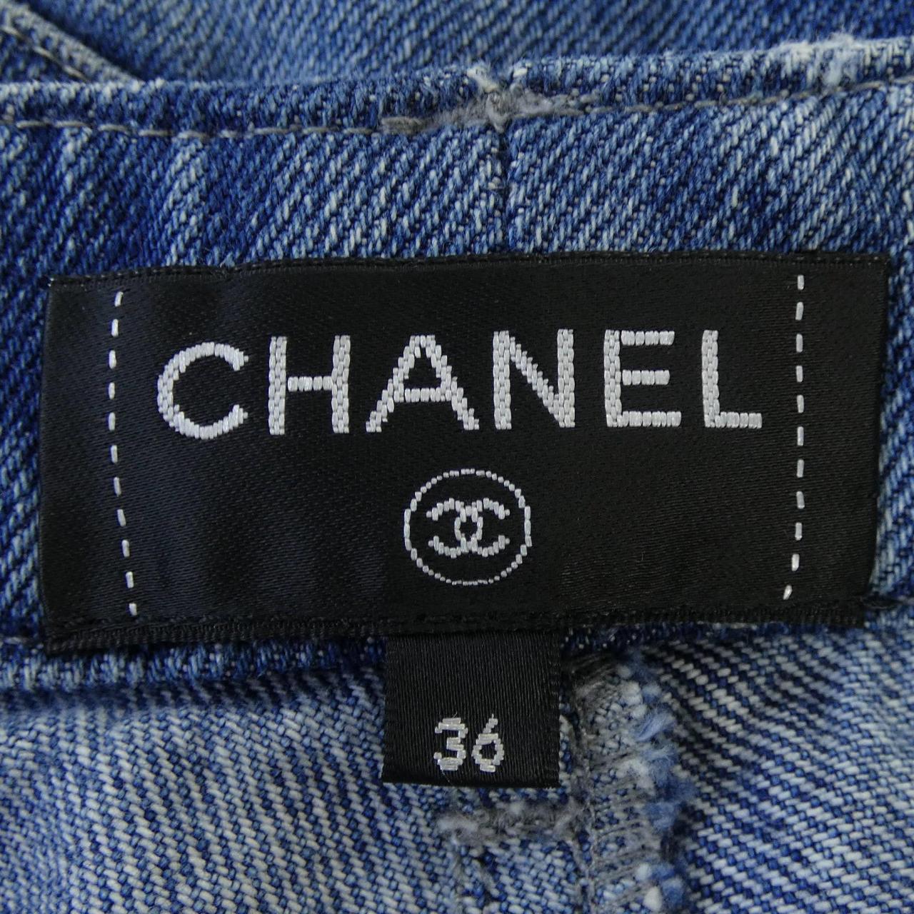 シャネル CHANEL P56047V42309 17P ジーンズ