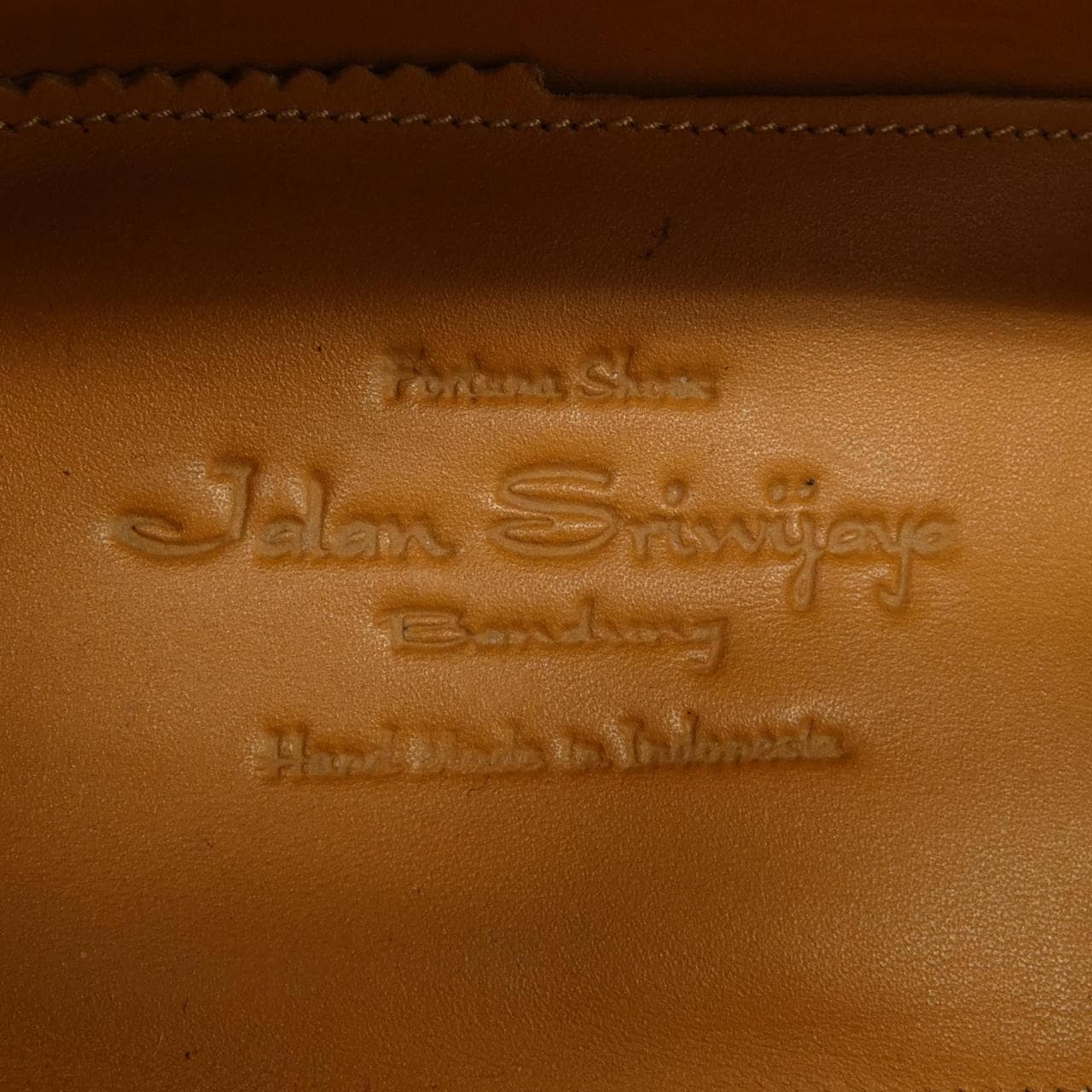 ジャランスリウァヤ JALAN SRIWIJAYA シューズ