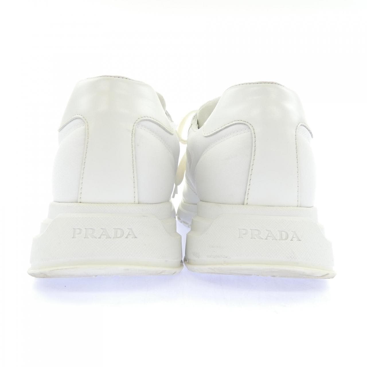プラダ PRADA ブラッシュドレザースニーカ- 2EE369 トライアングルロゴ スニーカー