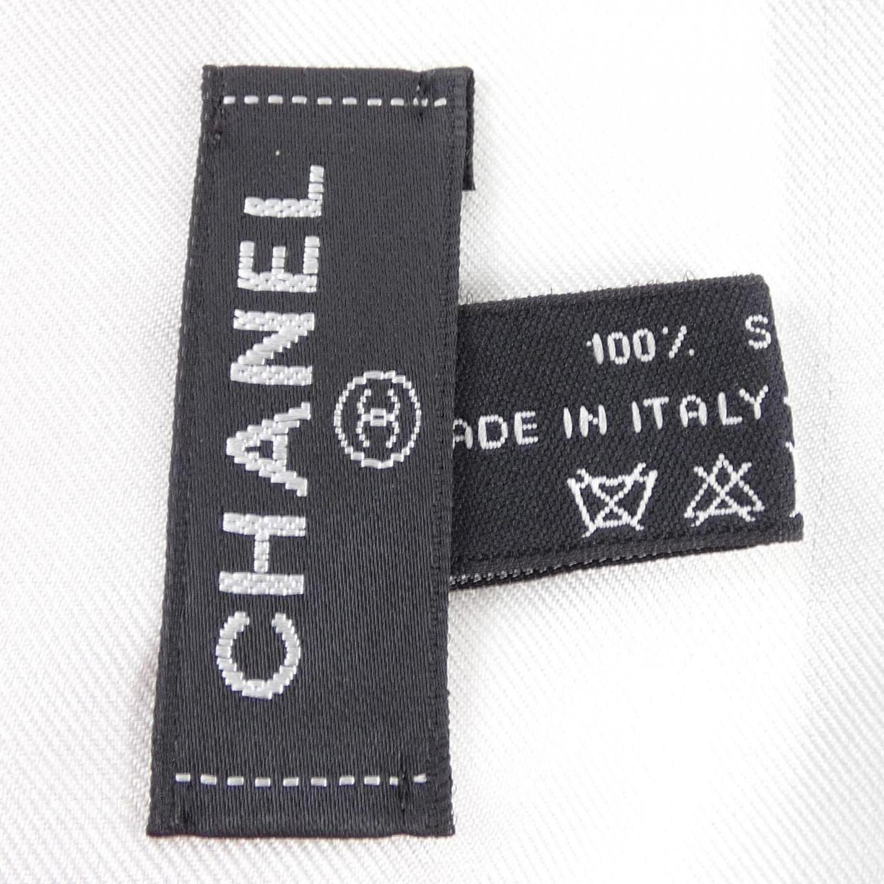 CHANEL STOLE