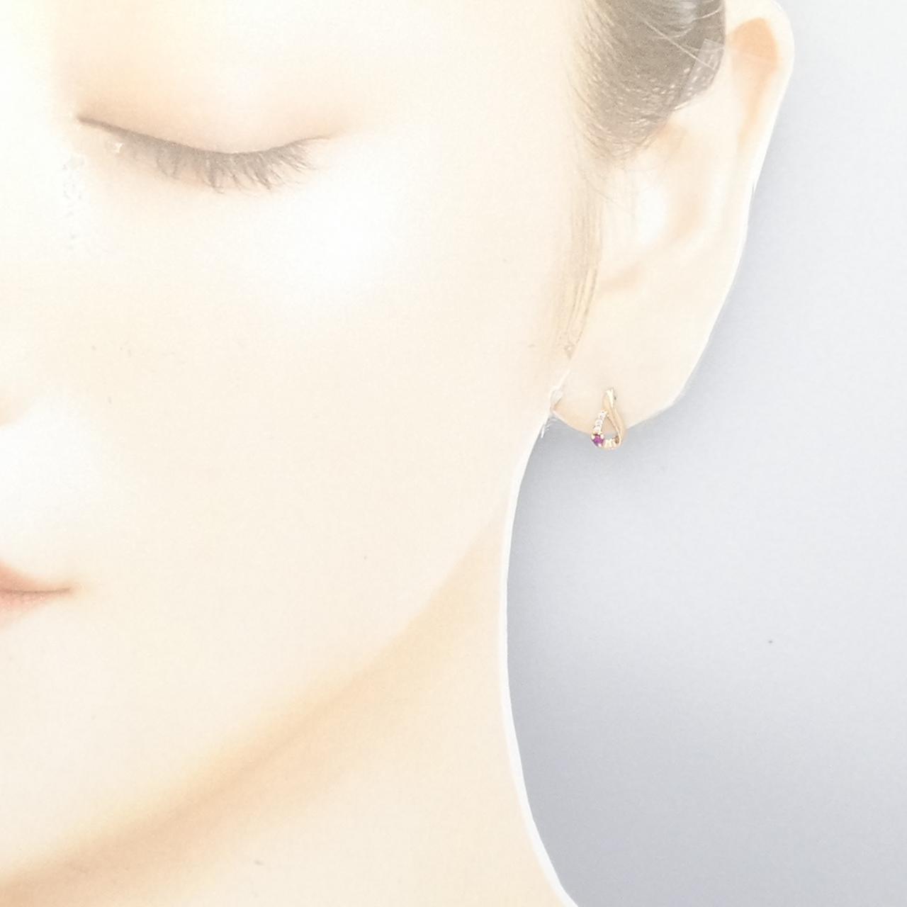 KUMIKYOKU Ruby Earrings