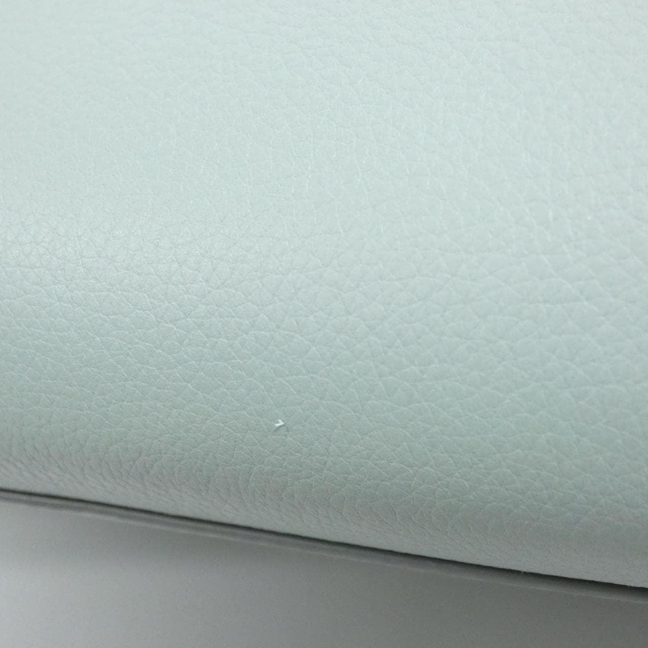 サルヴァトーレフェラガモ ハグ 21 5921 ハンドバッグ