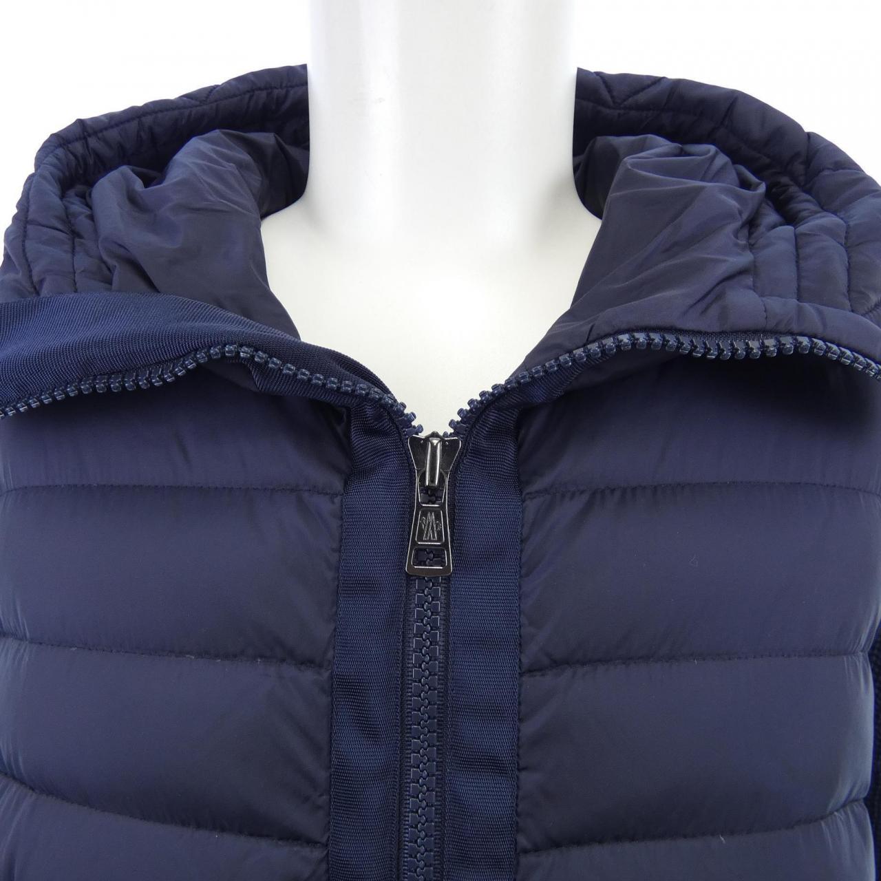 モンクレール MONCLER 20919402800 ダウンジャケット