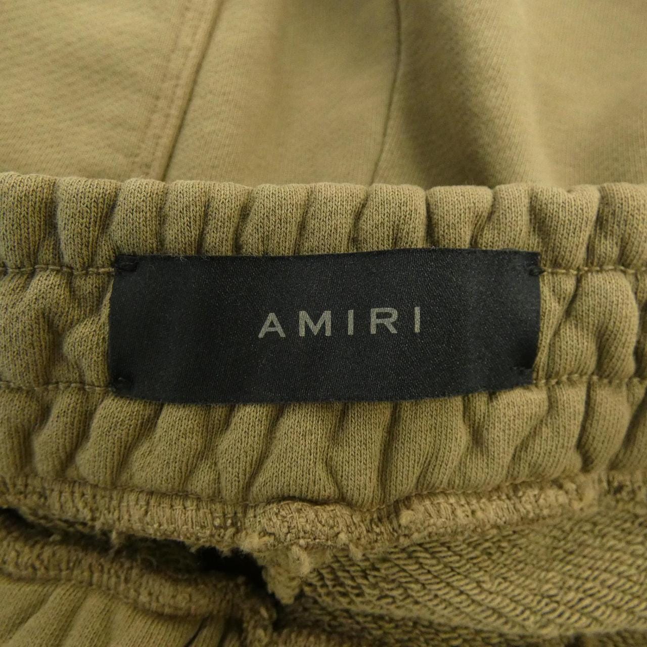 アミリ AMIRI ショートパンツ