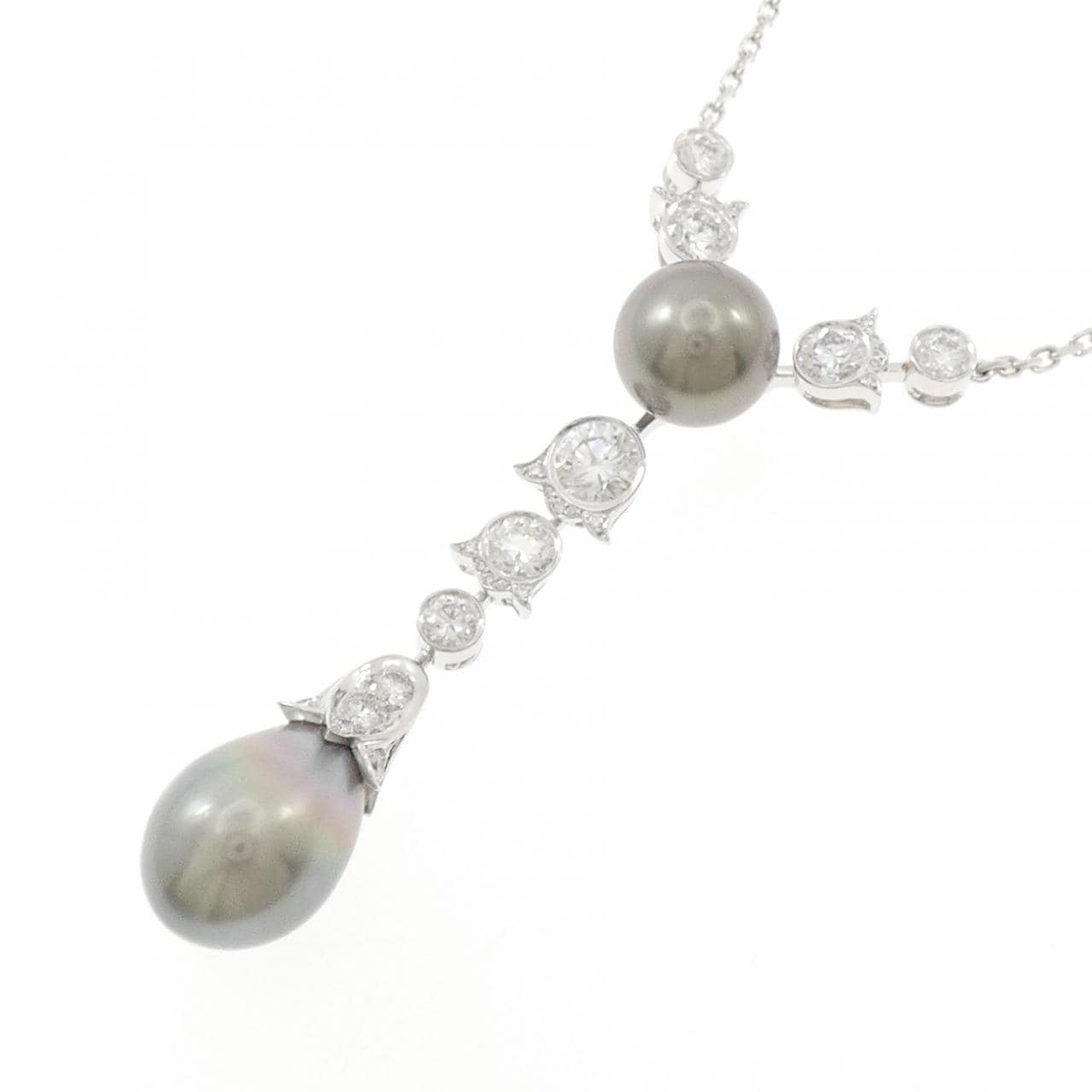 カルティエ ドリューン 黒蝶パール ネックレス F VVS2 EXT