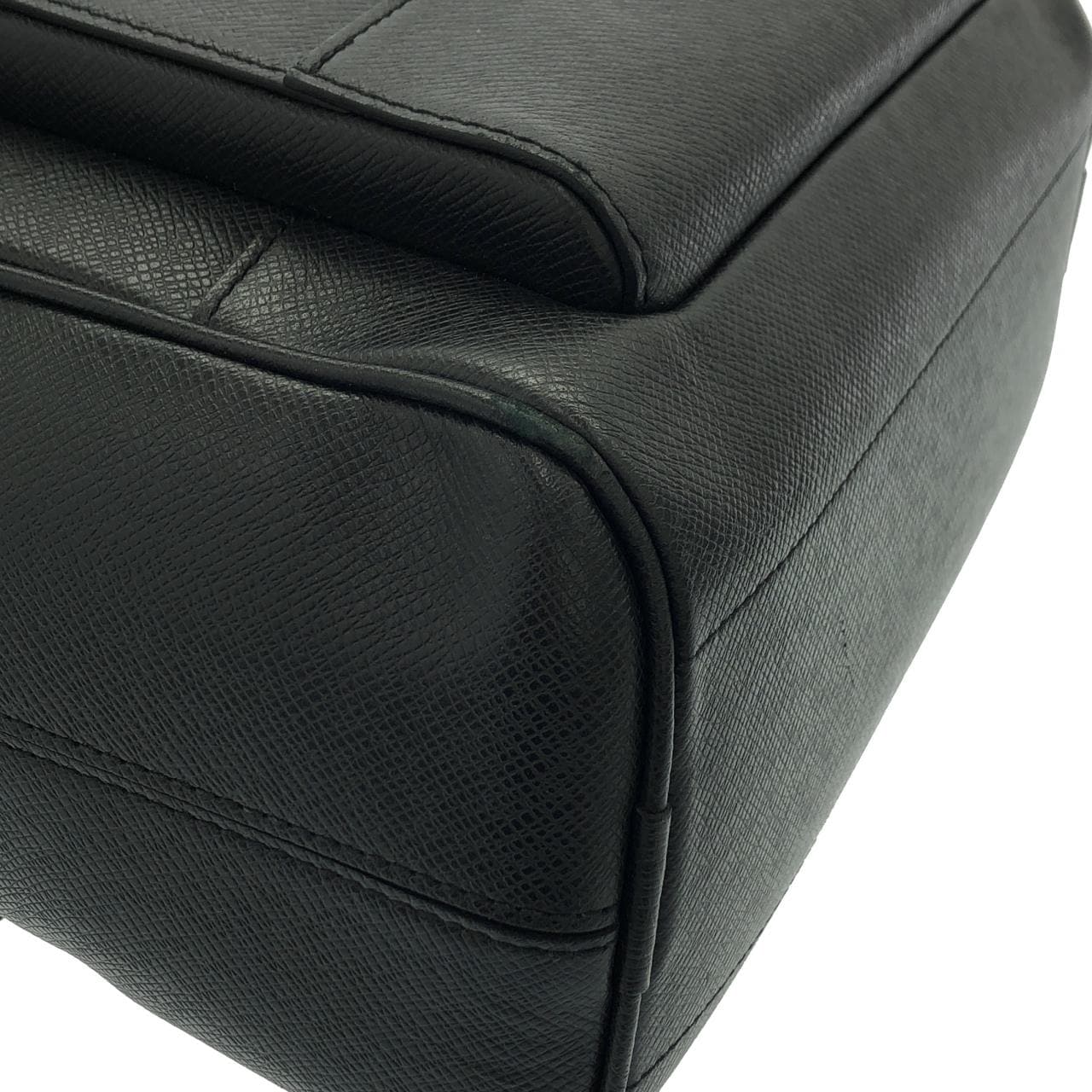 ルイヴィトン タイガ エイドリアン バックパック M30857 リュックサック