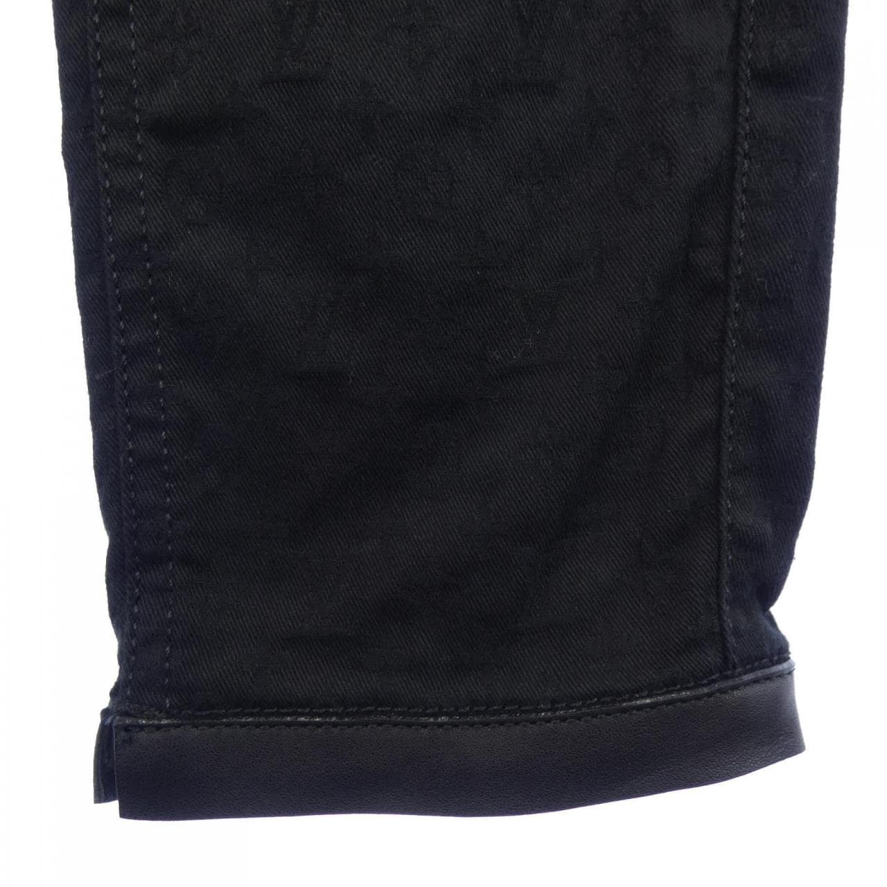 ルイヴィトン LOUIS VUITTON WTPA22B3K パンツ