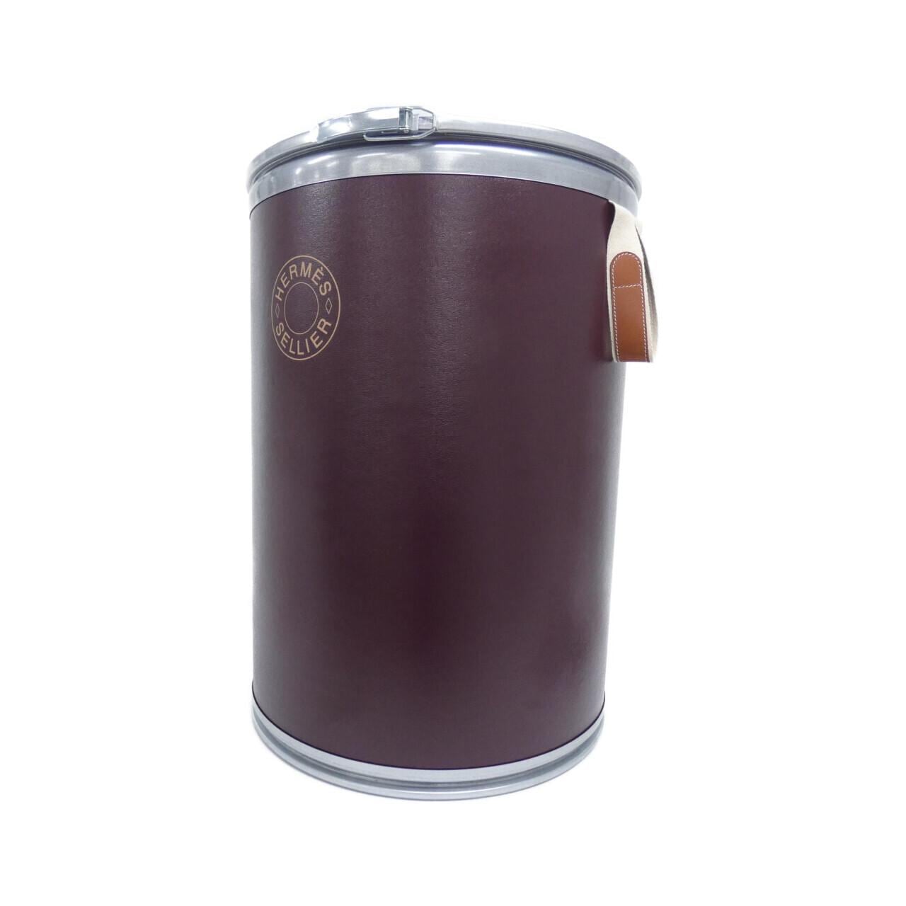 エルメス 800104E SADDLE STORAGE BOX