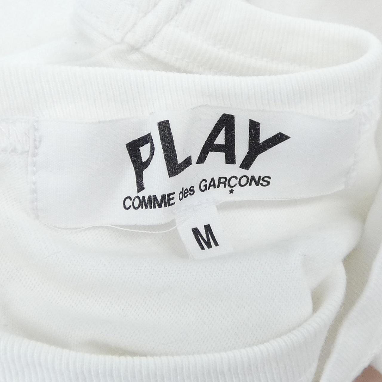 プレイコムデギャルソン PLAY COMME des GARCONS AZ-T067 Tシャツ
