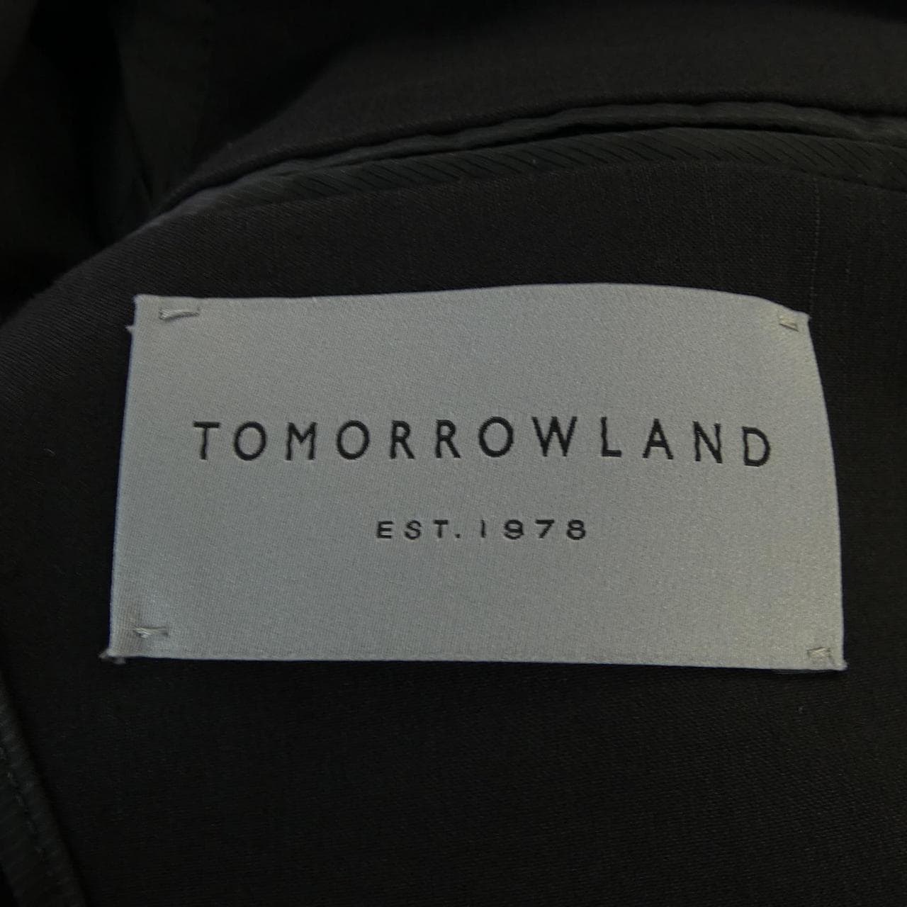 トゥモローランド TOMORROW LAND ジャケット
