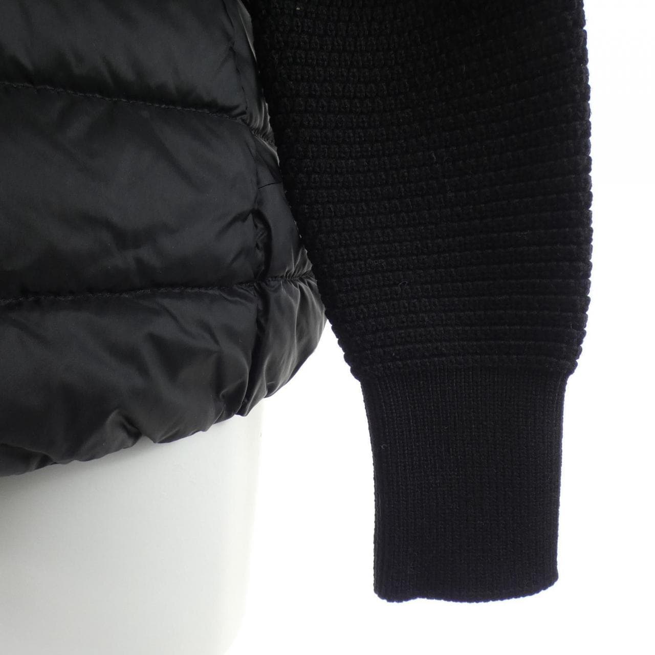 モンクレール MONCLER 20939453400 ダウンジャケット