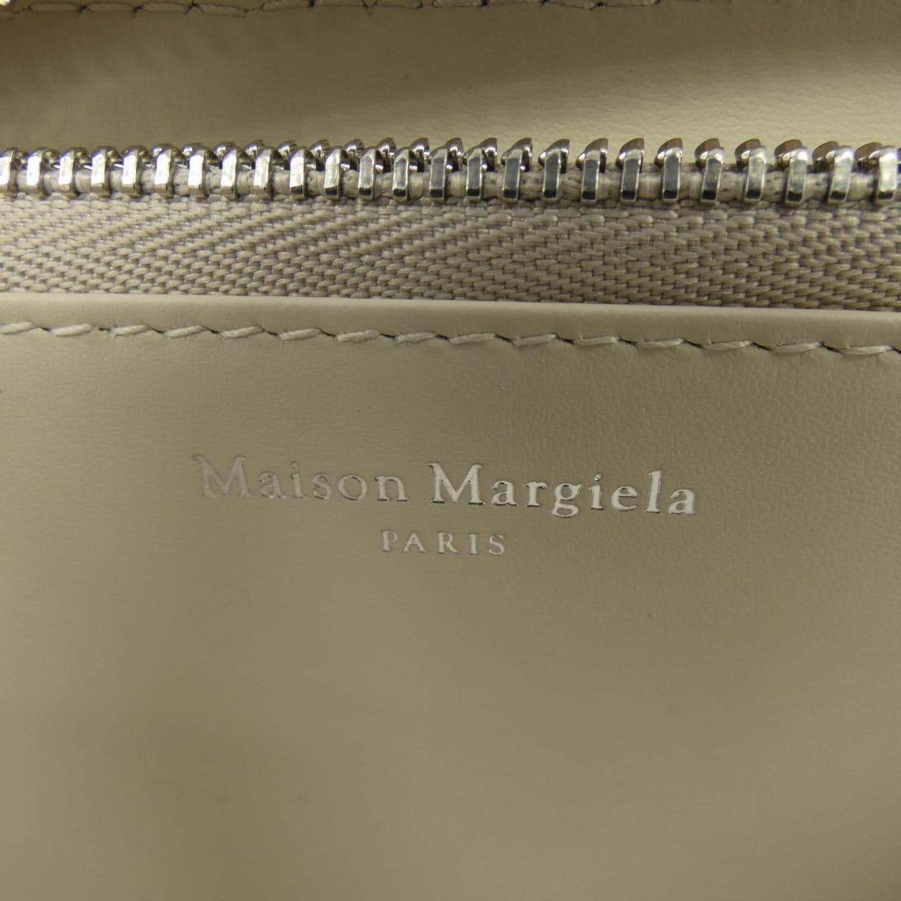 メゾンマルジェラ Maison Margiela S56UI0110 WALLET