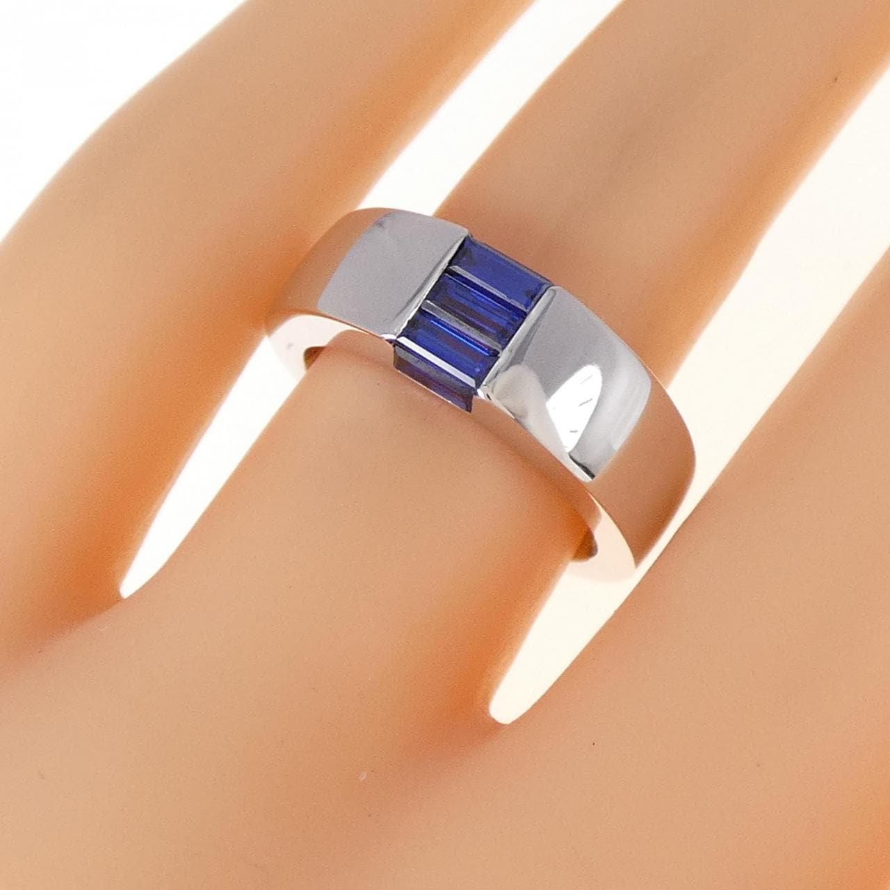 Boucheron Sapphire Ring