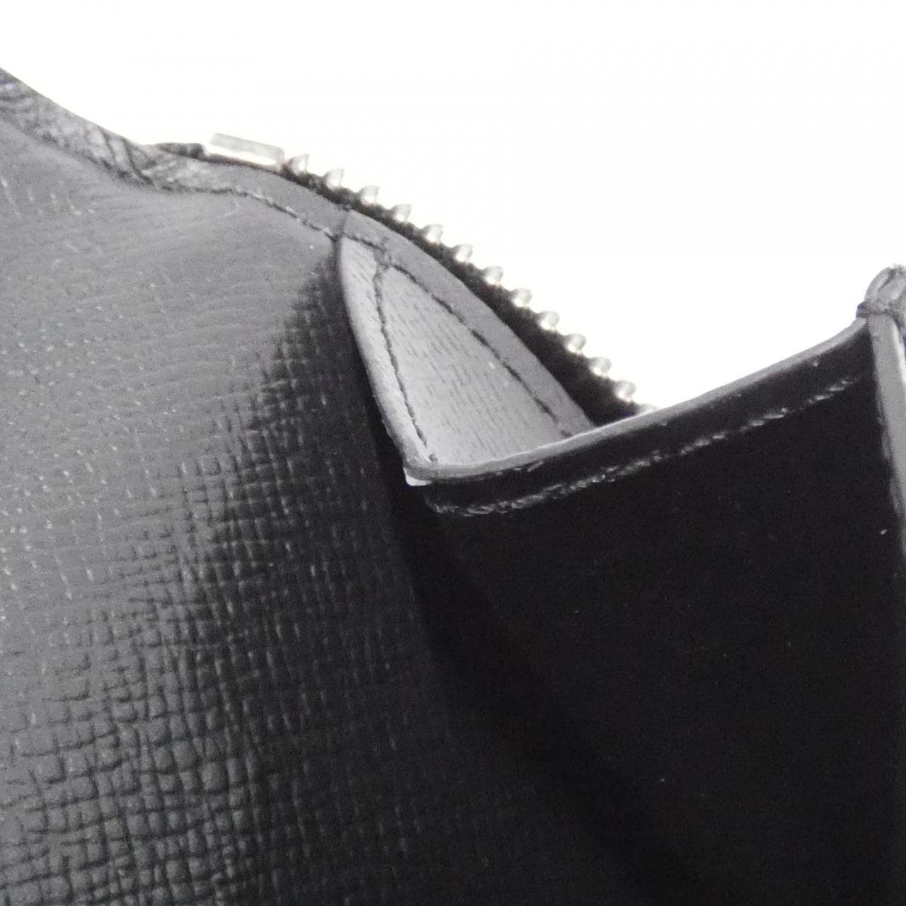 LOUIS VUITTON Monogram Eclipse拉链錢包竖版M62295 錢包