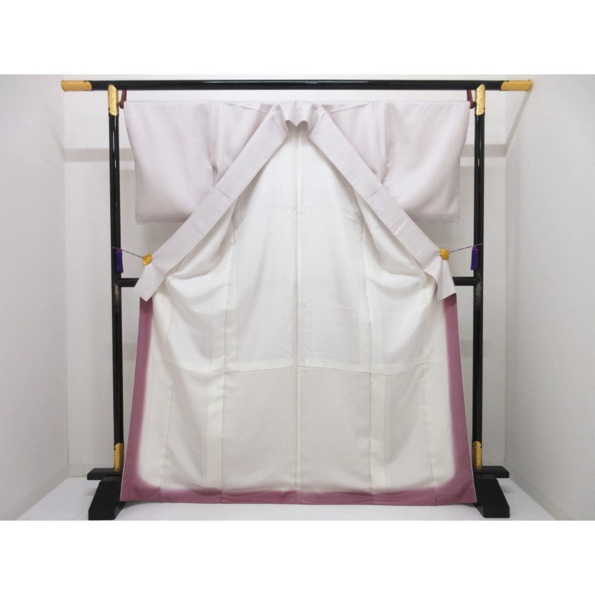 色無地　【博多織】