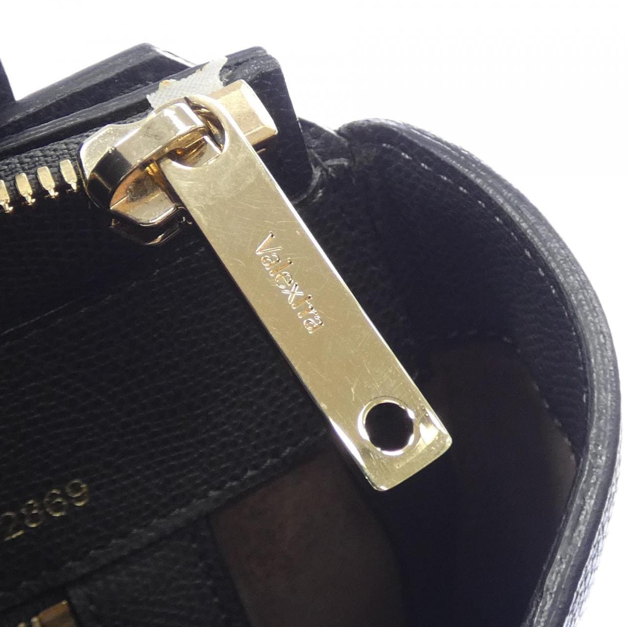 ヴァレクストラ VALEXTRA ISIDE イジィデ BAG