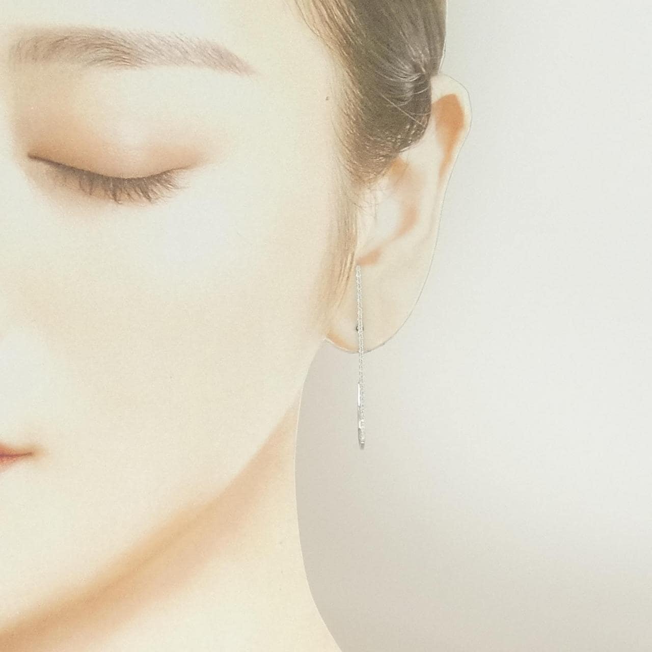 K18WG ダイヤモンド ピアス 0.28CT